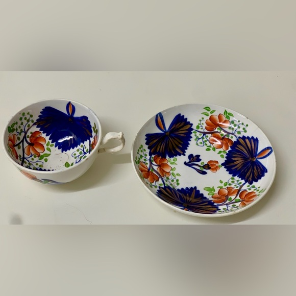 19th Century Antique Gaudy Welsh Butterfly Pattern Hand Painted Cup & Saucer Set - Picture 9 of 15